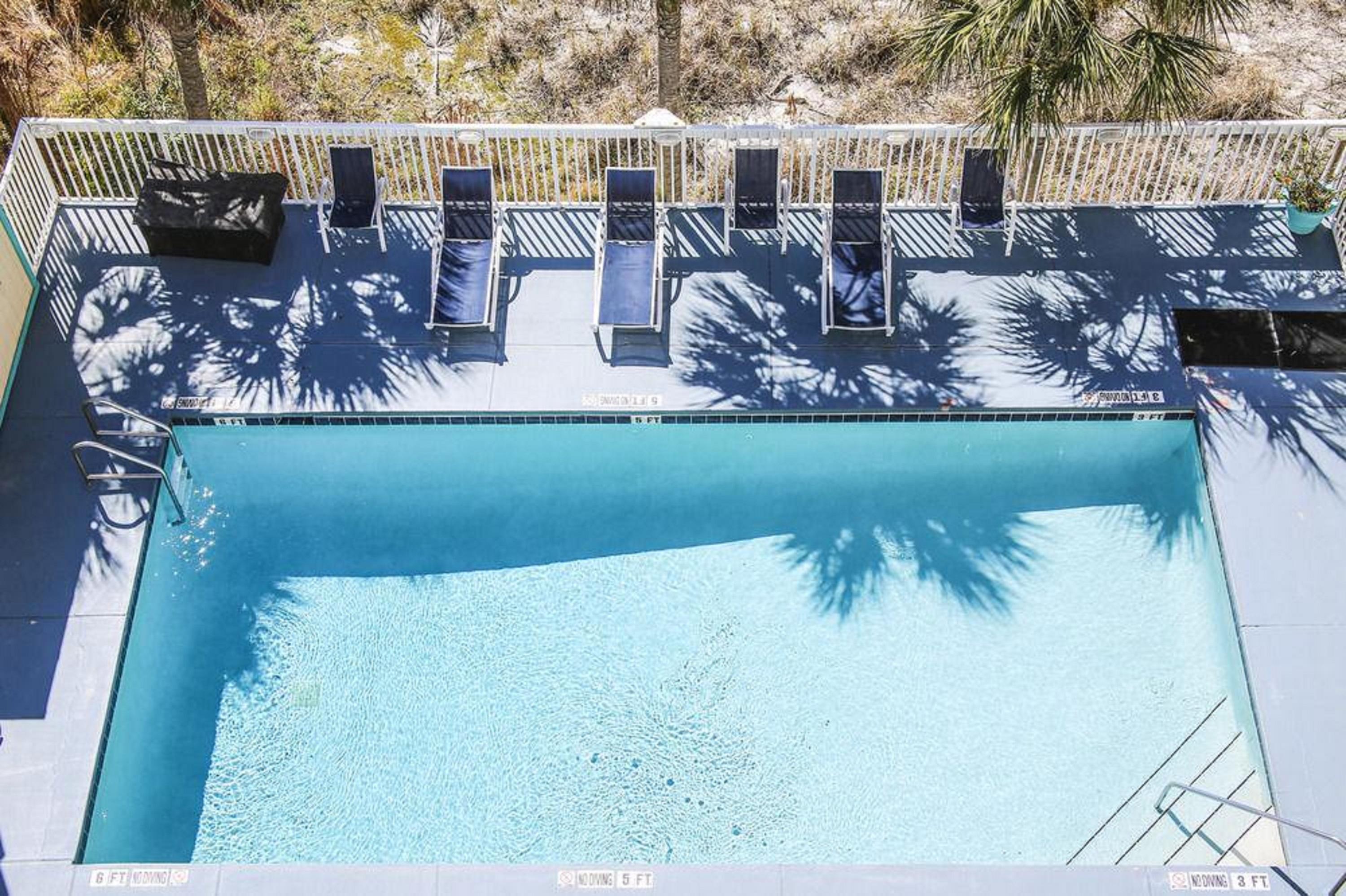Ramada By Wyndham Panama City Beach / Beachfront Exterior photo