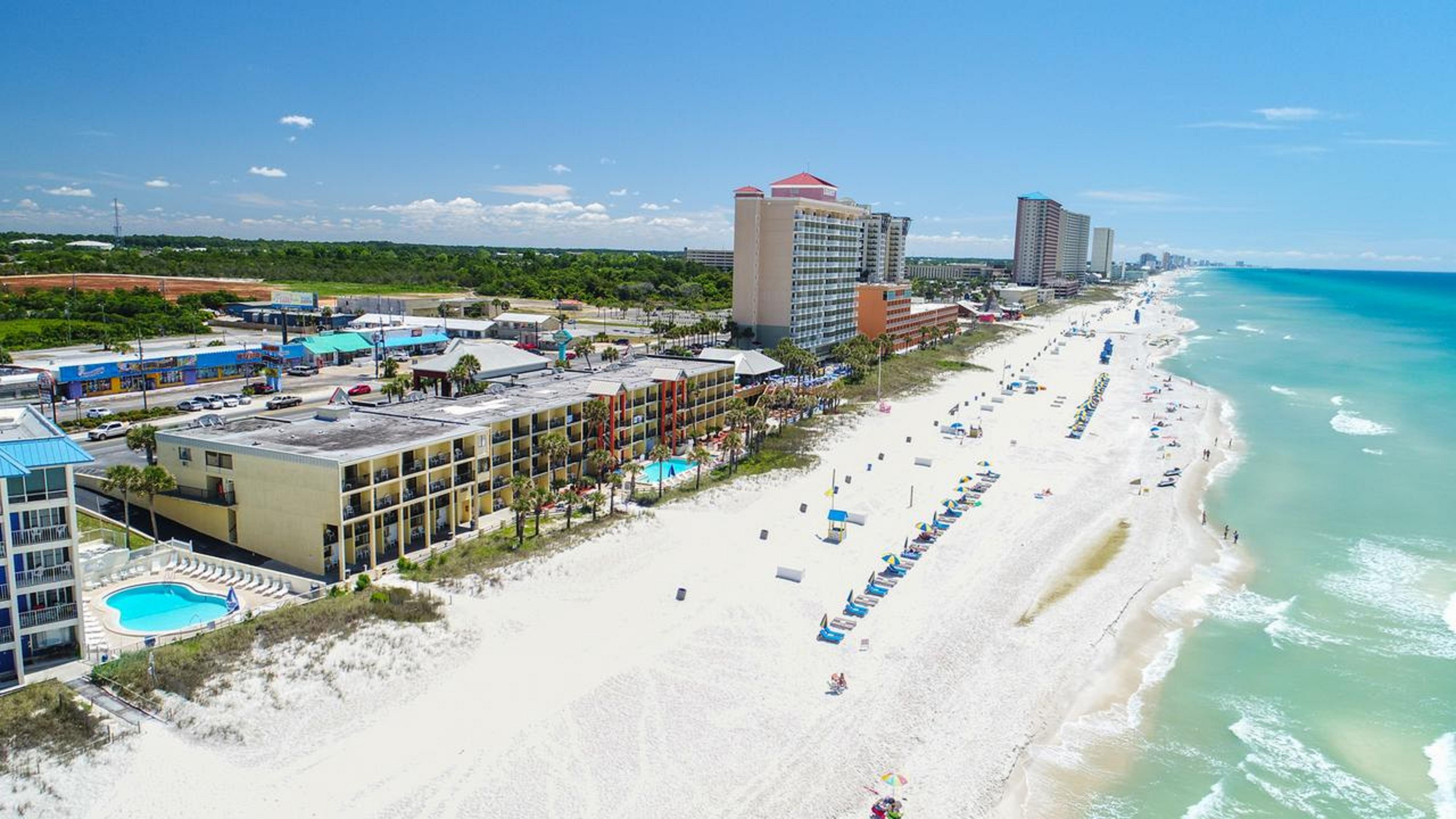 Ramada By Wyndham Panama City Beach / Beachfront Exterior photo