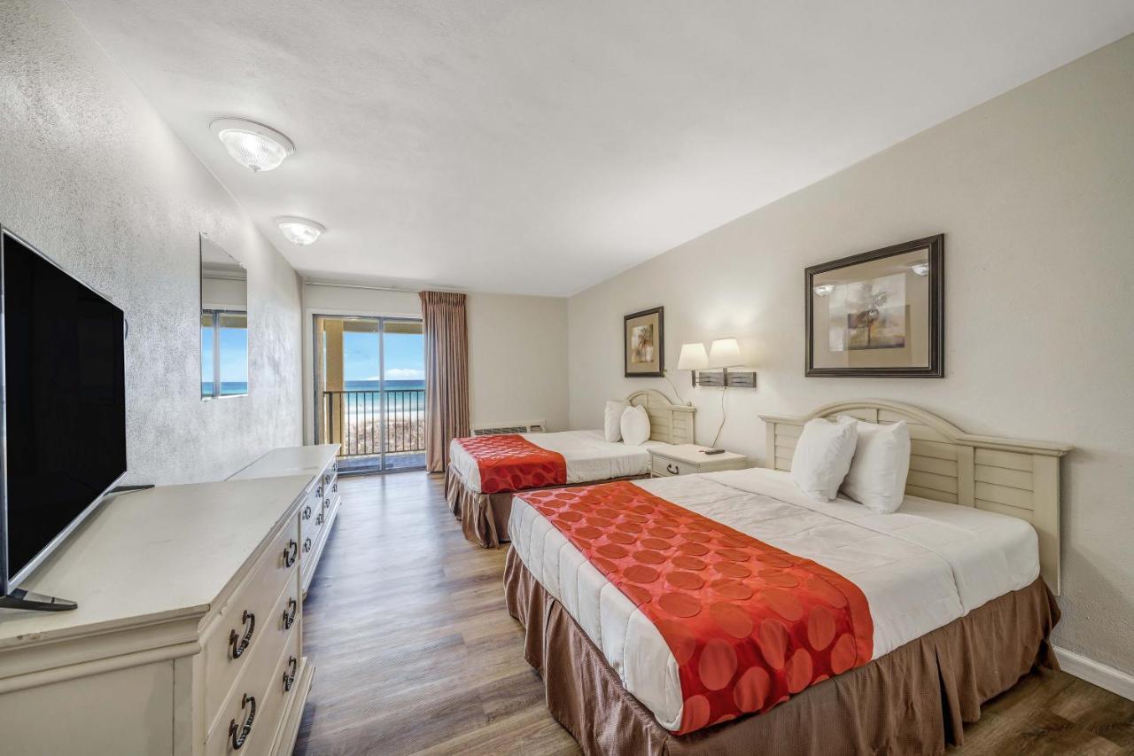 Ramada By Wyndham Panama City Beach / Beachfront Exterior photo